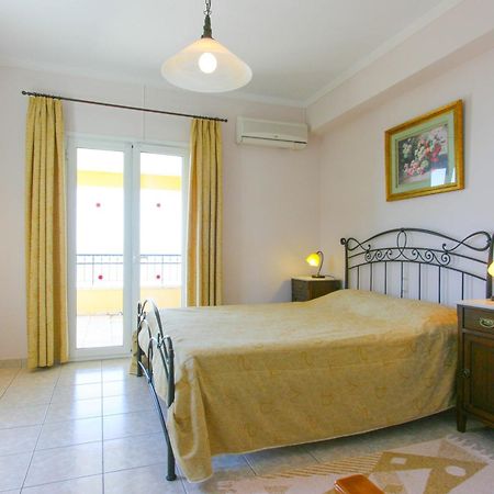 Villa Spyros Nisaki  Ruang foto