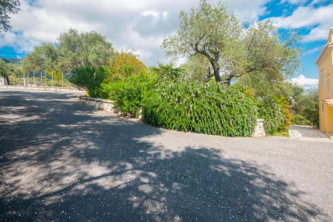Villa Spyros Nisaki  Bagian luar foto