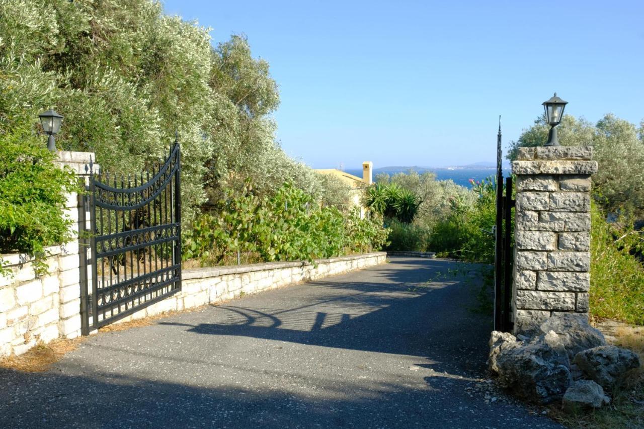 Villa Spyros Nisaki  Bagian luar foto
